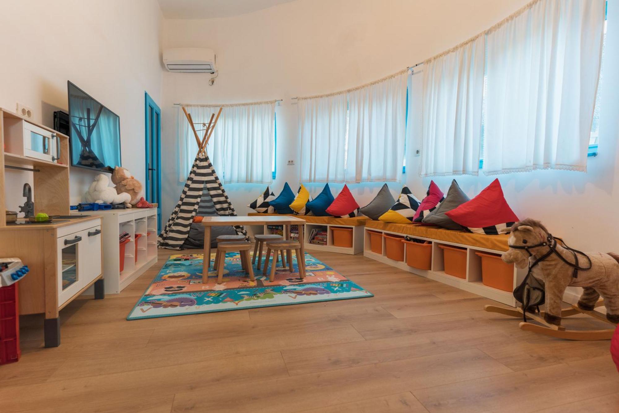 5 Chirpici - Small Traditional Resort 무리기올 외부 사진
