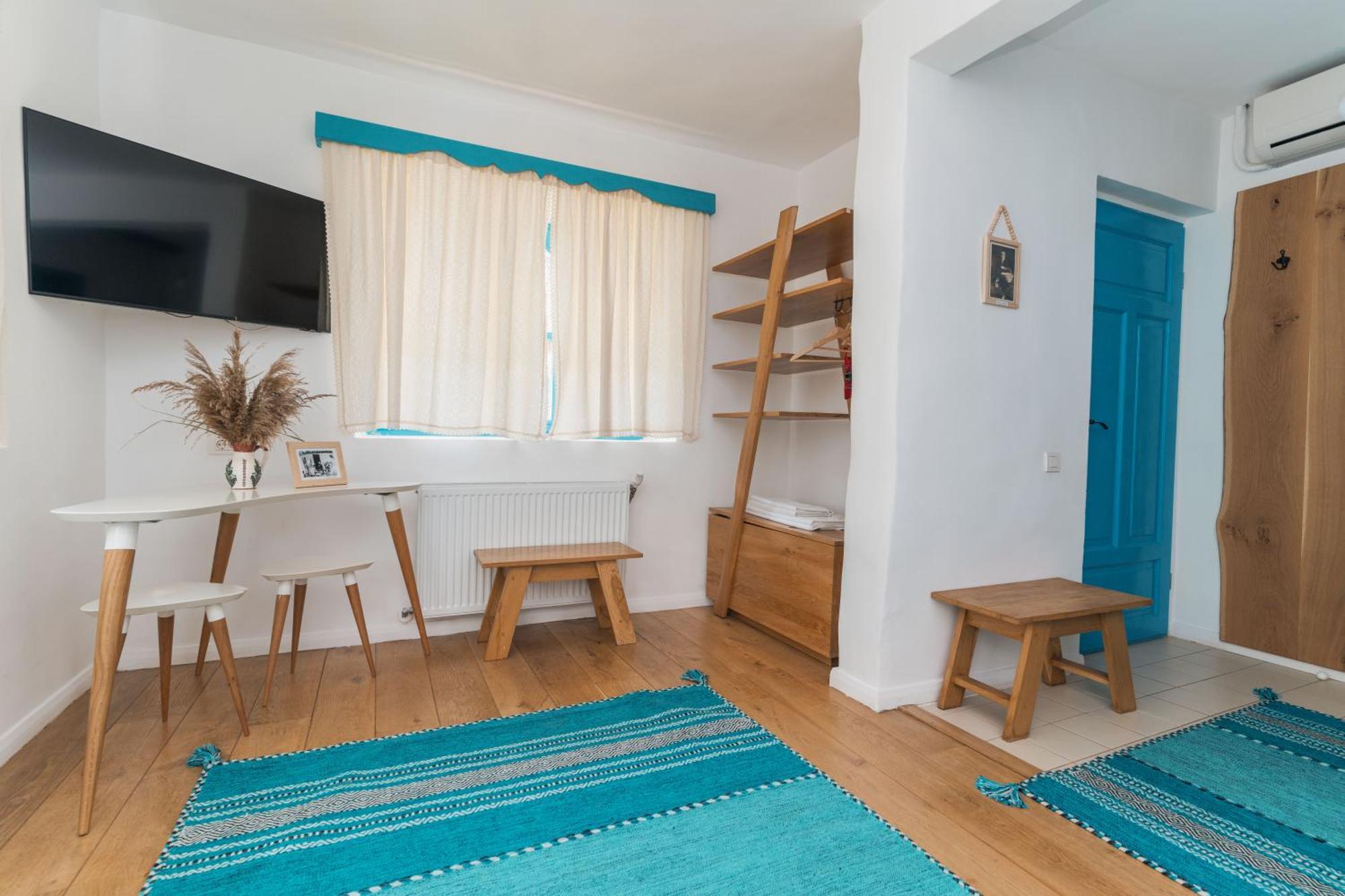 5 Chirpici - Small Traditional Resort 무리기올 외부 사진