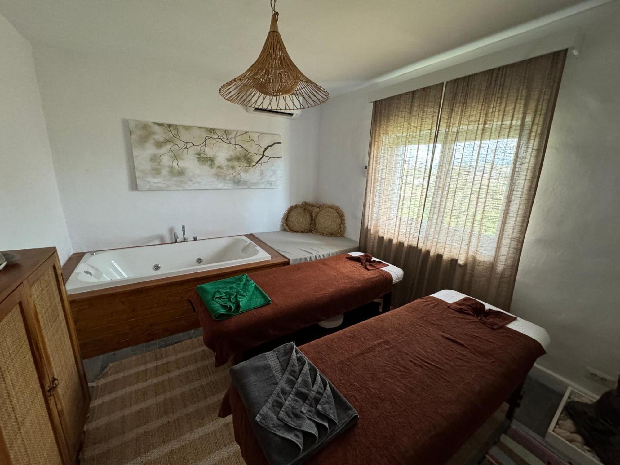 5 Chirpici - Small Traditional Resort 무리기올 외부 사진